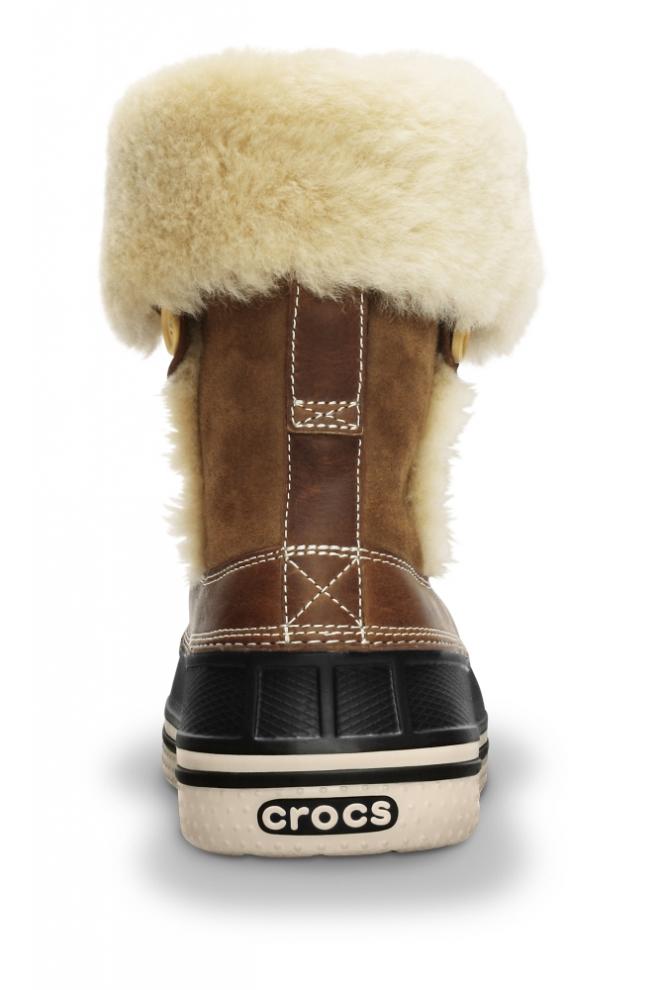 crocs allcast luxe winter boot